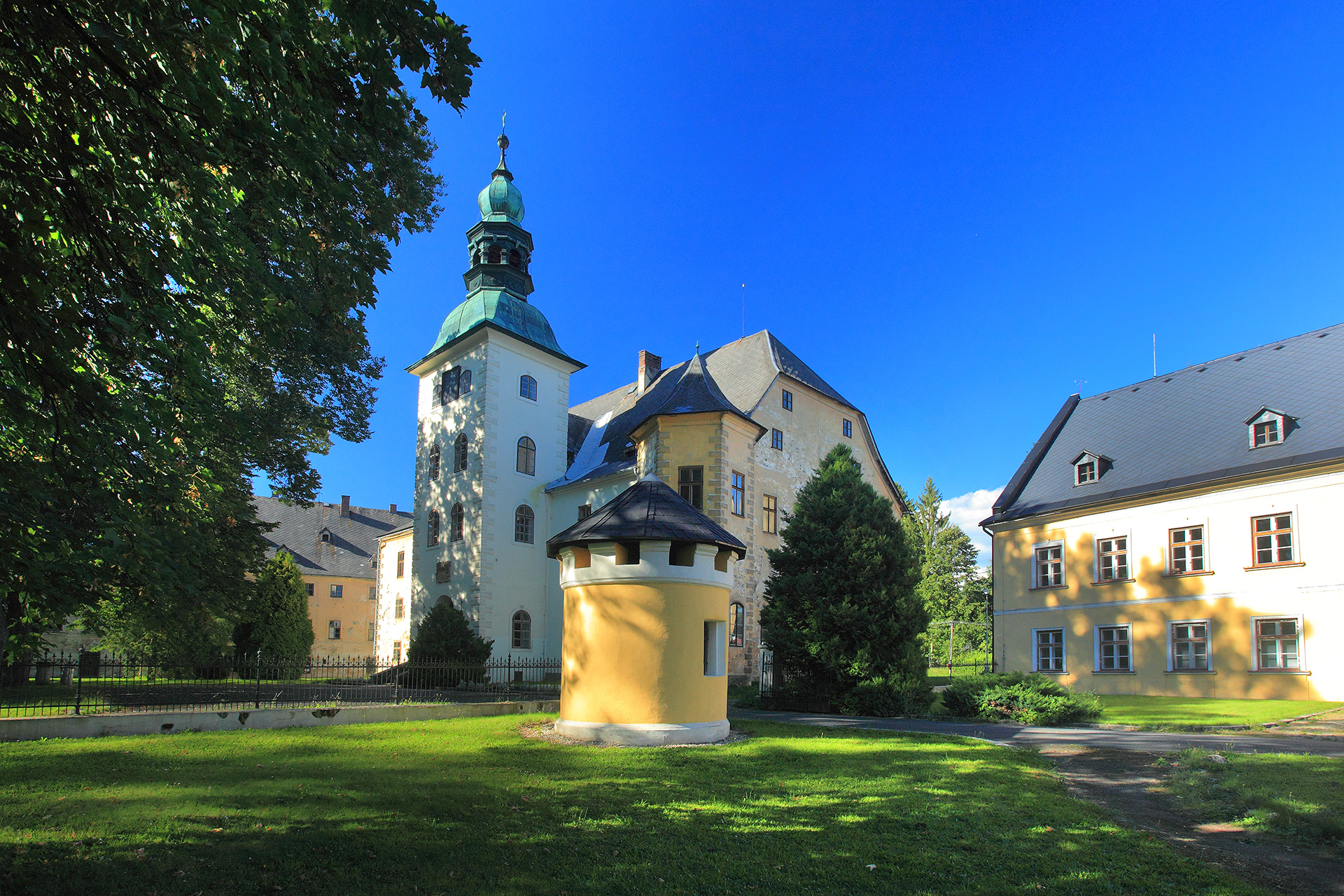 Zamek w Janovicach niedaleko Rýmařova