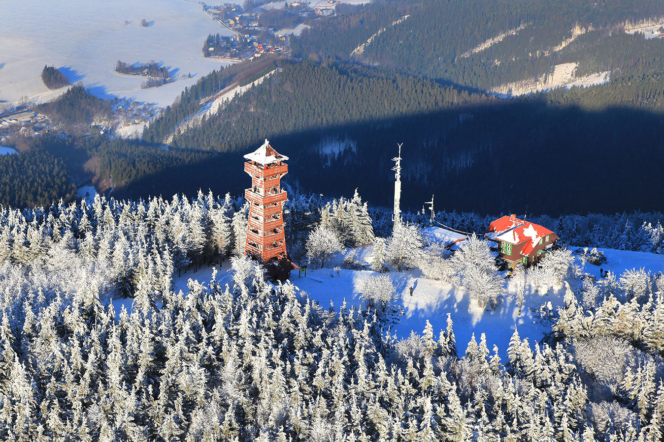 The Look-out Tower on top of Velky Javorník (Great) Javornik