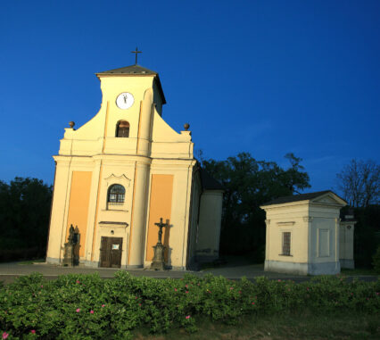 Kostel svatého Petra z Alkantry Karviná
