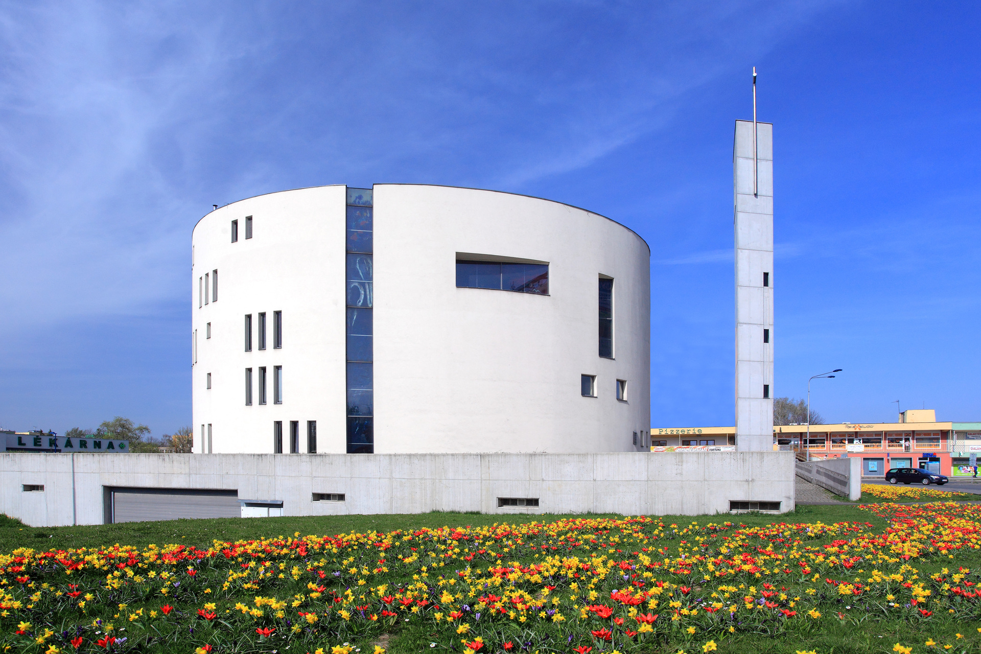 Kostel Svatého Ducha v Ostravě