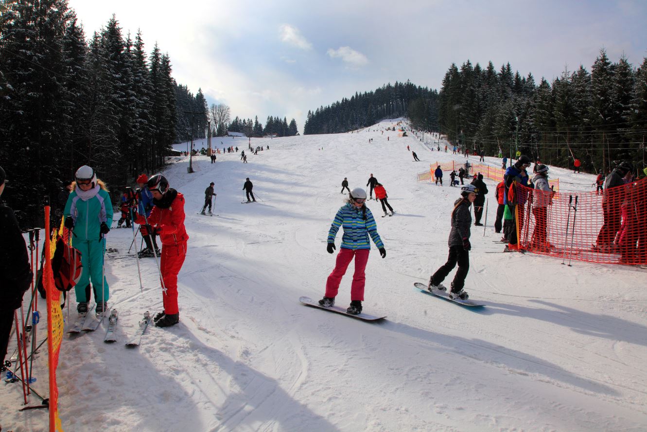 Ski resort Mezivodí