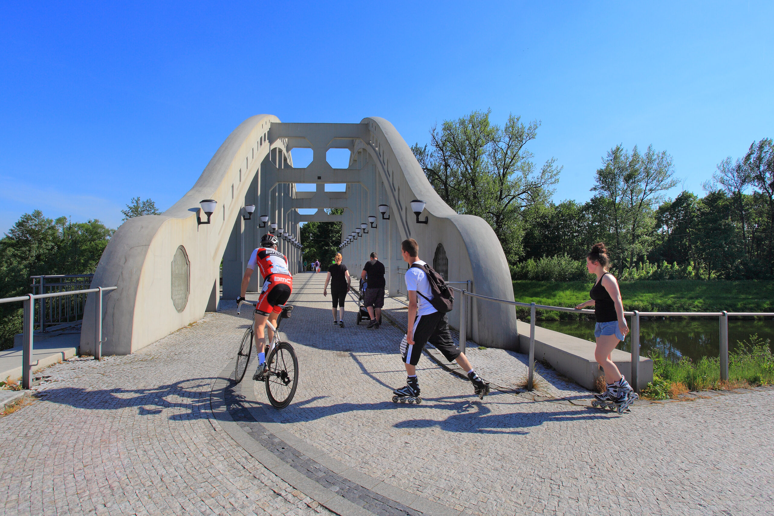 Czech-Polish border along the Olše river