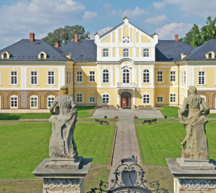 Květománie na zámku Nová Horka