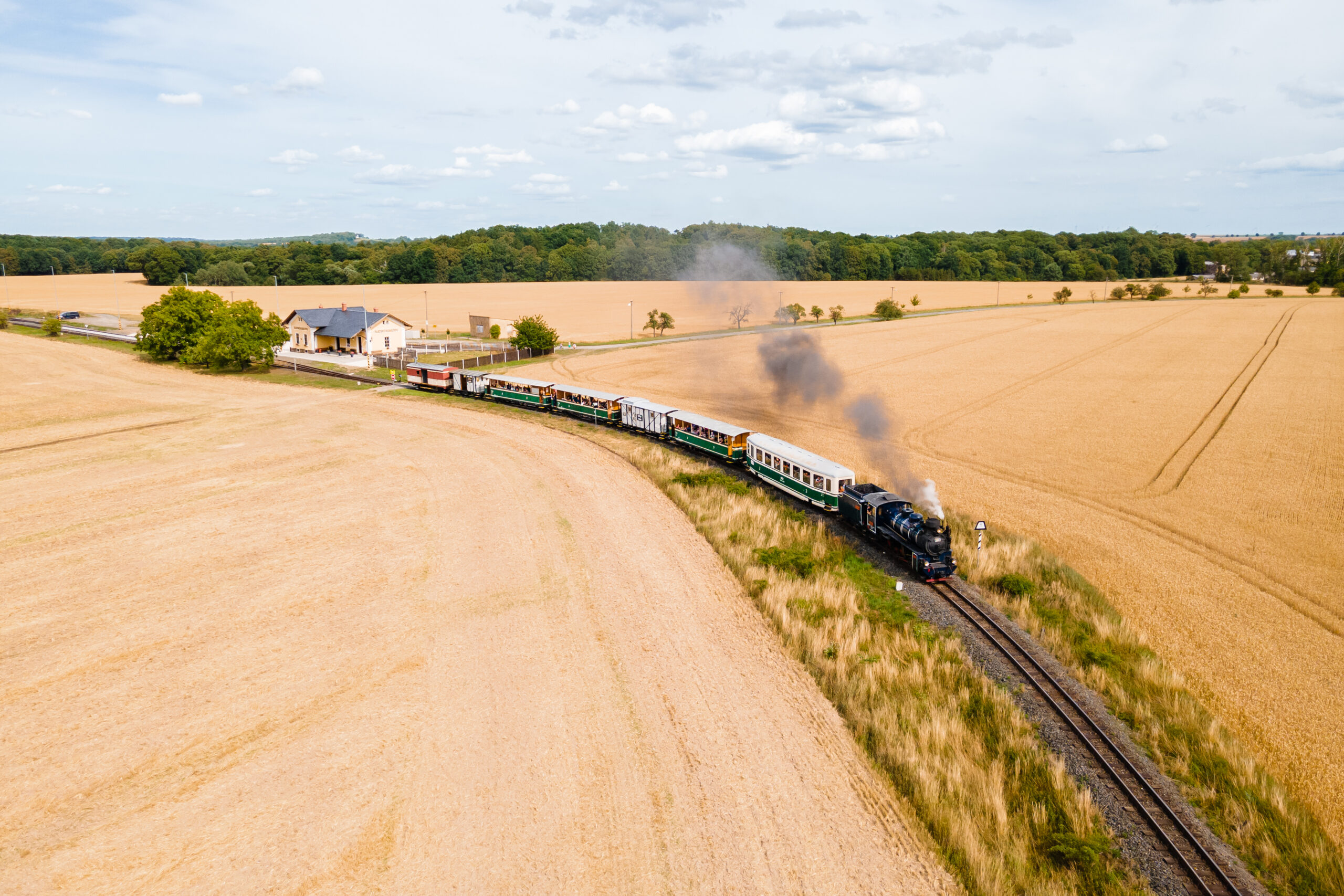 Parní vlaky na Osoblažské úzkokolejce